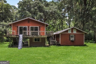 127 Blue Jay Dr, Midway, GA 31320
