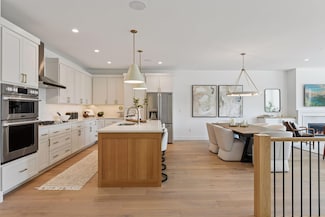 5833 Vernon Ln, Edina, MN 55436