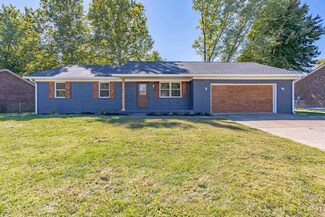 1733 Moccasin Dr, Boonville, IN 47601