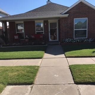 1402 SW 23rd St, Moore, OK 73170