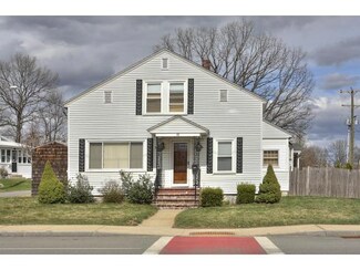 58 Arlington St, Nashua, NH 03060