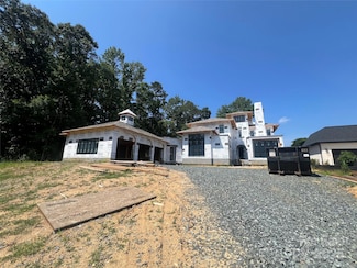 8022 Litaker Manor Ct, Charlotte, NC 28270