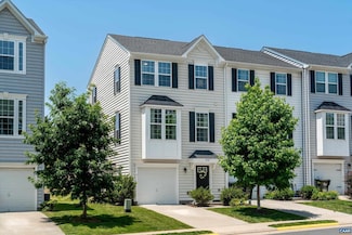 2112 Elm Tree Ct, Charlottesville, VA 22911