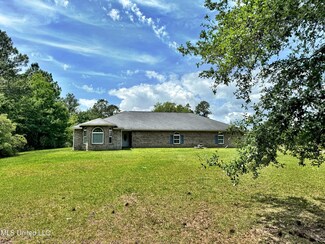 5200 Lower Bay Rd, Bay Saint Louis, MS 39520