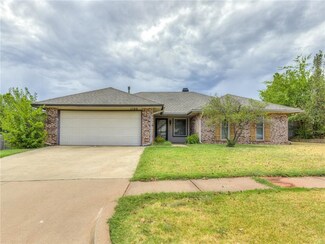 1100 Briar Bend Trail, Edmond, OK 73012
