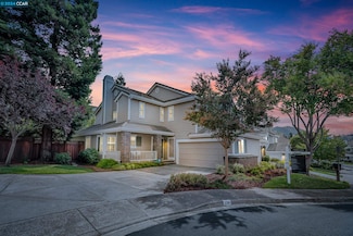 210 Round House Place, Clayton, CA 94517