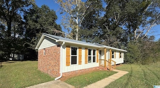 2911 Dwaine Ave, Bessemer, AL 35023