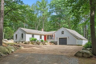 580 Essex St, South Hamilton, MA 01982