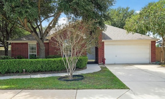 1410 Colton Ln, Lockhart, TX 78644