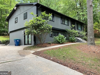 3630 High Point Ln SW, Atlanta, GA 30331