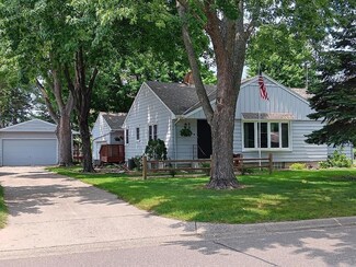 6932 Park Ave, Richfield, MN 55423