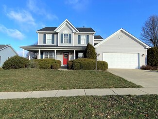 1412 E Amy Dr, Mahomet, IL 61853