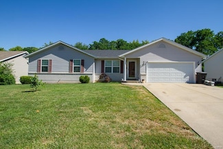 2507 Oak Forest Dr, Troy, MO 63379