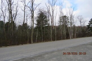 000 Leisure Lakes Rd, Stevensville, PA 18845