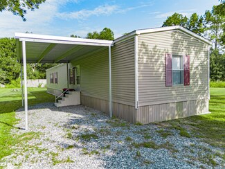 100 Margot Ln, Duson, LA 70529