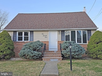 224 Hazelhurst Ave, Ewing, NJ 08638