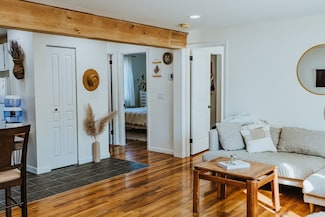 70 Carroll Ave Unit 405, Newport, RI 02840