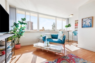 1196 N Grant St Unit 405, Denver, CO 80203