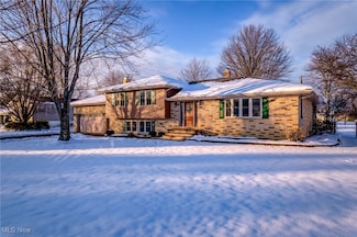 315 Kathleen Dr, Jefferson, OH 44047