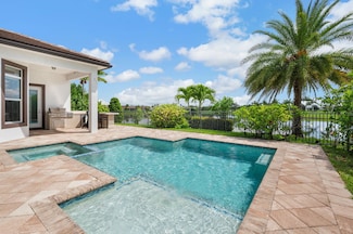 9069 SW Pepoli Way, Port St. Lucie, FL 34987