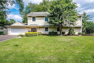 11 Hillwood Ave, Edison, NJ 08820