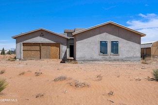 1140 Santa Cruz Dr, Chaparral, NM 88081