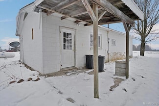 8858 Willits Rd, Mayville, MI 48744