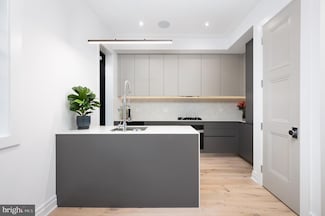 1204 Q St NW Unit 4, Washington, DC 20009