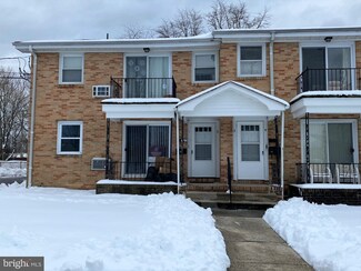 101 Dartmouth Ave, Somerdale, NJ 08083