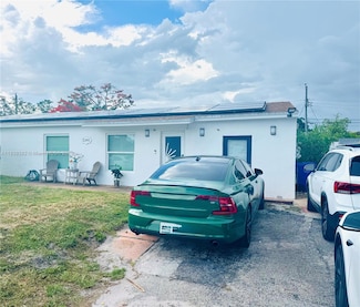 2241 SW 43rd Ave, Fort Lauderdale, FL 33317