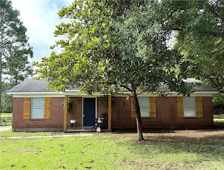 7640 Walter Tanner Rd, Wilmer, AL 36587