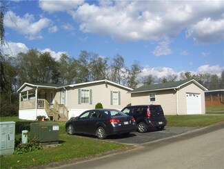 2203 Buffalo St, Scottdale, PA 15683