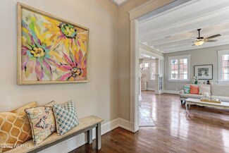 42 W 10th St, Jacksonville, FL 32206