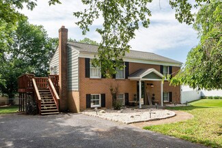 146 Harper St, Weyers Cave, VA 24486