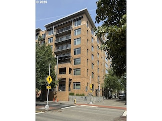 701 Columbia St Unit 304, Vancouver, WA 98660