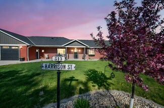 513 Harrison St, Welcome, MN 56181