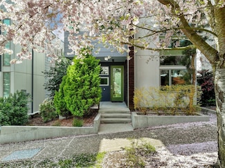 4433 33rd Ave S, Seattle, WA 98108