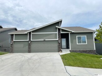 16610 Weber St, Bennington, NE 68007