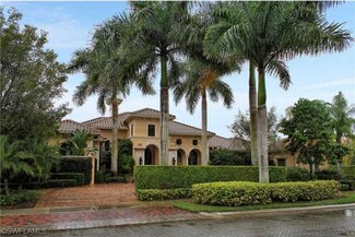 6381 Highcroft Dr, Naples, FL 34119