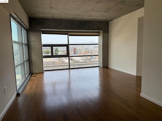 428 Alice St Unit 817, Oakland, CA 94607