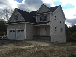 3 Marjorie St, Methuen, MA 01844