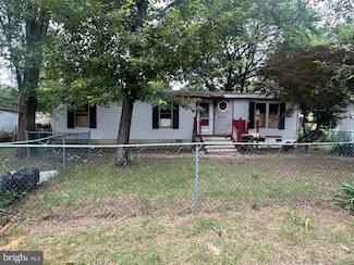 101 Firth Dr, Mantua, NJ 08051