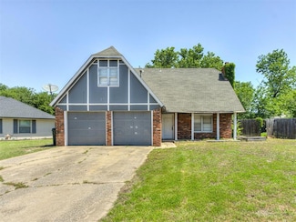 207 Americana Ct, Norman, OK 73069