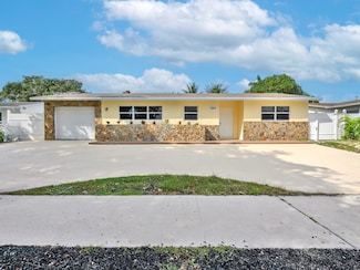 10521 Taft St, Pembroke Pines, FL 33026