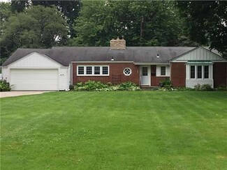 4135 Arnelle Dr, Toledo, OH 43606