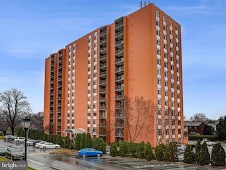 1 Smeton Place Unit 400, Towson, MD 21204