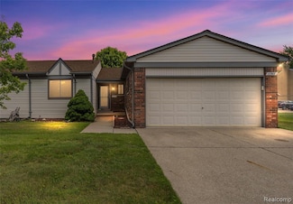 11968 15 Mile Rd Unit 24, Sterling Heights, MI 48312