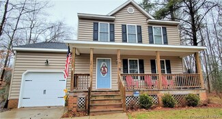 128 Pineview Dr, Hartfield, VA 23071