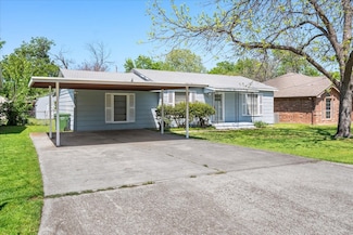 7836 Corina Dr, Fort Worth, TX 76108