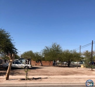 338 2nd St, El Centro, CA 92243